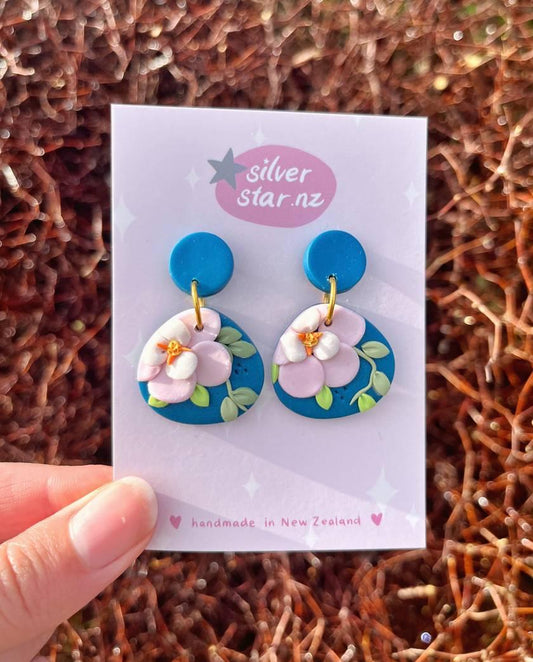 Short Blue + Pink Flower Polymer Clay Earrings - silverstar.nz